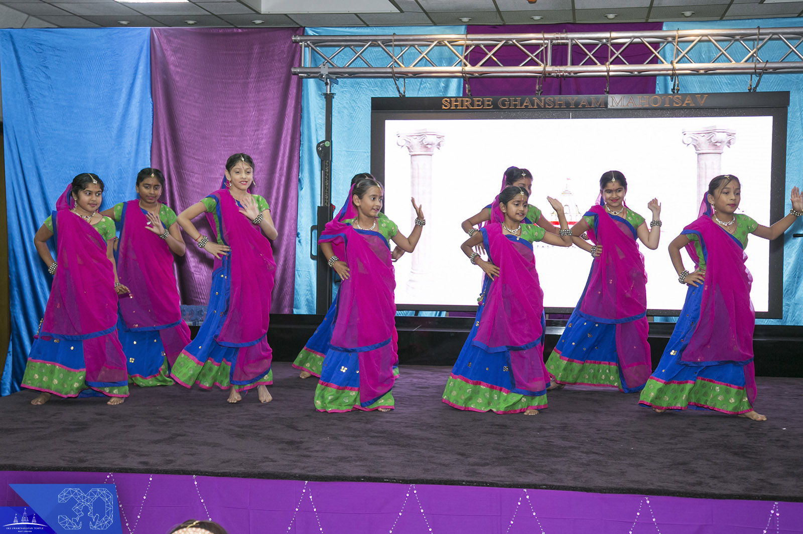 106 copy - ©1987-2017 SKS Swaminarayan Temple East London